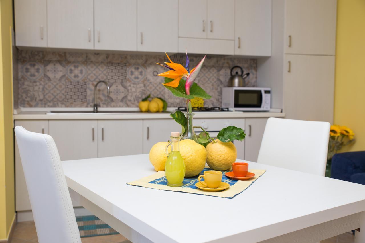 Lemon Flats Sorrento Bed and Breakfast Eksteriør billede